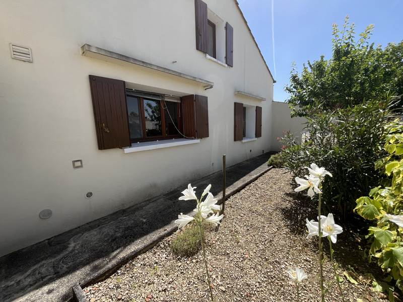 Vente Maison CHATEAUBERNARD - 3 pièces -80 m² - (16100)