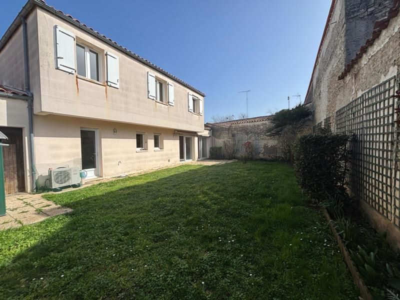 Vente Maison COGNAC - 4 pièces -137 m² - (16100)
