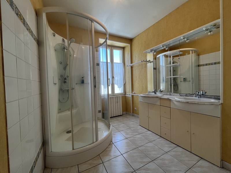 Vente Maison COGNAC - 5 pièces -124 m² - (16100)