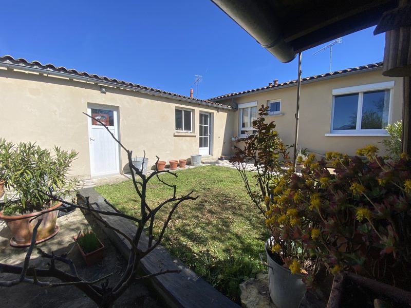 Vente Maison COGNAC - 3 pièces -70 m² - (16100)