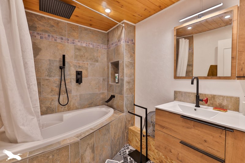 Vente Maison CHATEAUBERNARD - 4 pièces -110 m² - (16100)