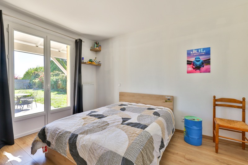 Vente Maison GIMEUX - 4 pièces -148 m² - (16130)