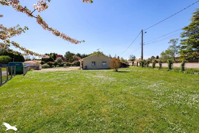 Vente Maison GIMEUX - 4 pièces -148 m² - (16130)