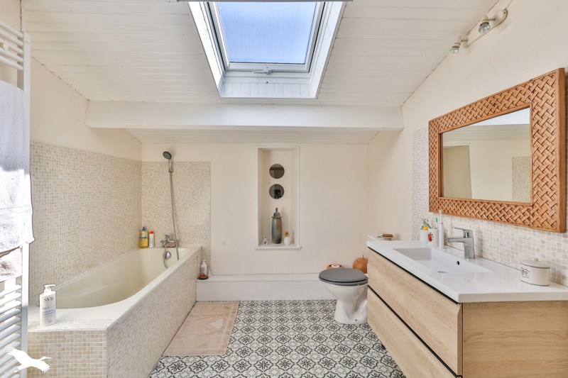 Vente Maison ARS - 5 pièces -207 m² - (16130)