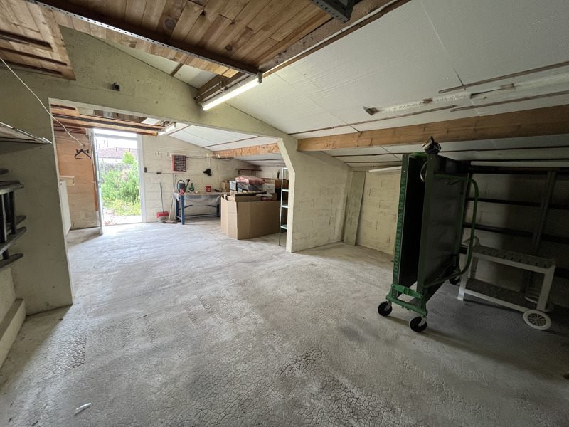 Vente Maison CHATEAUBERNARD - 4 pièces -82 m² - (16100)