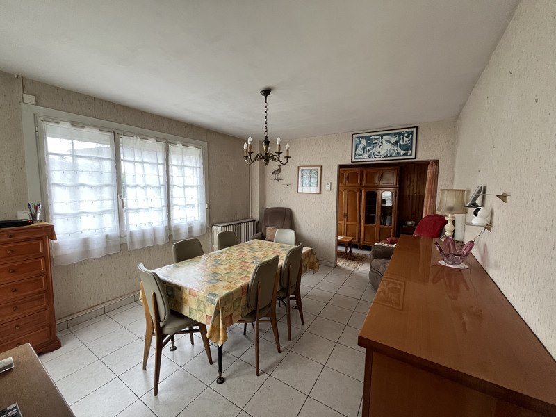 Vente Maison CHATEAUBERNARD - 4 pièces -82 m² - (16100)