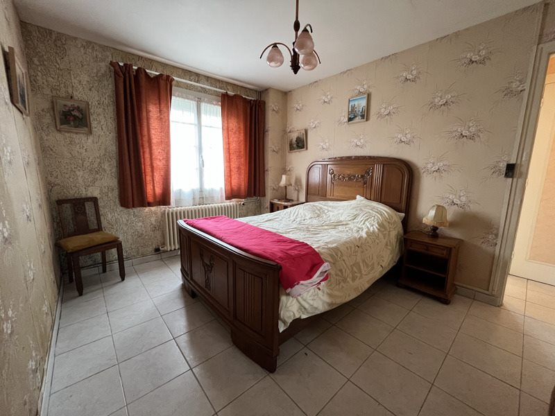 Vente Maison CHATEAUBERNARD - 4 pièces -82 m² - (16100)