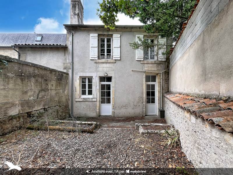 Vente Maison COGNAC 16100 4 pièces - 100 m²