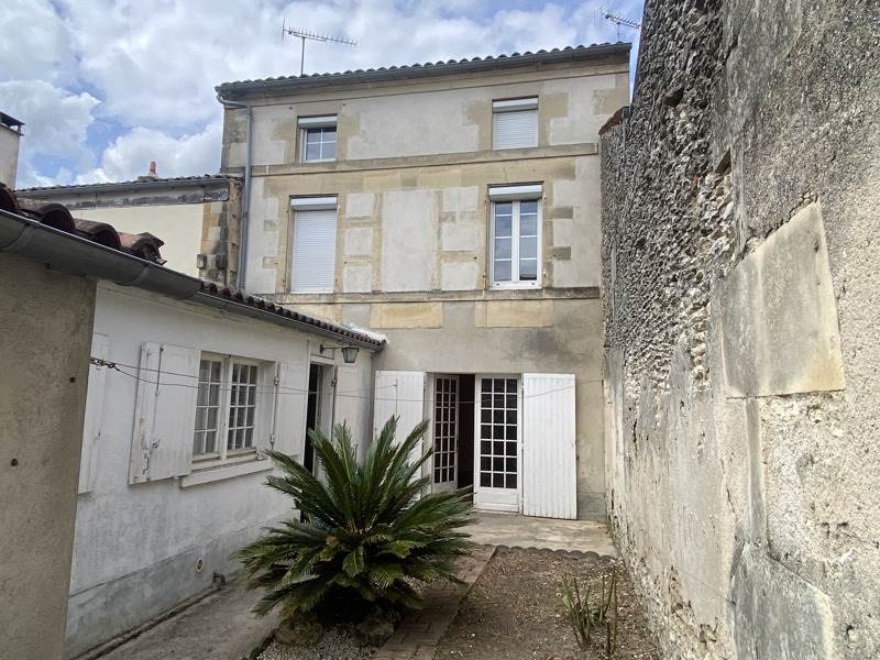 Vente Maison COGNAC - 5 pièces -123 m² - (16100)