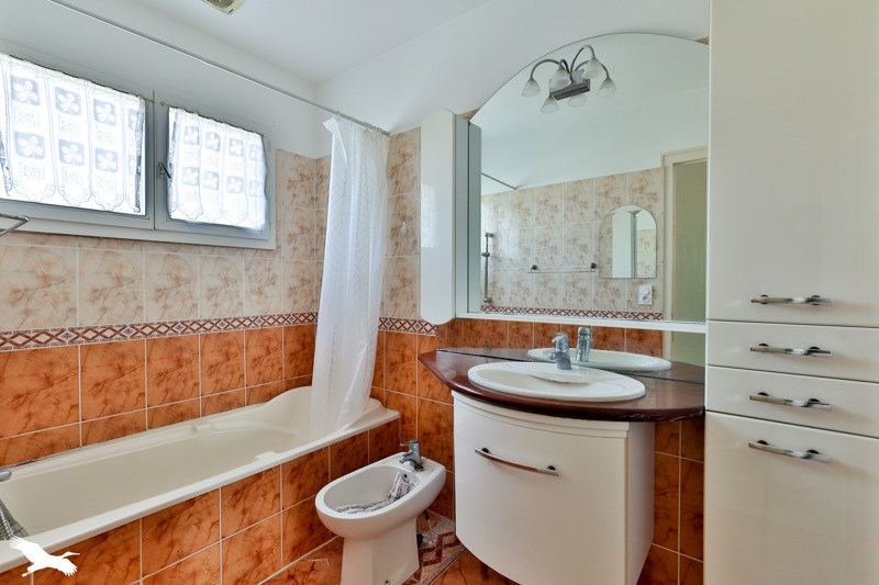 Vente Maison CHATEAUBERNARD - 4 pièces -107 m² - (16100)