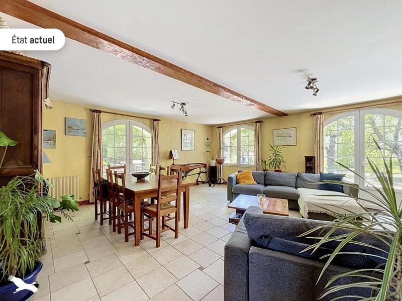 Vente Maison CHATEAUBERNARD - 8 pièces -270 m² - (16100)