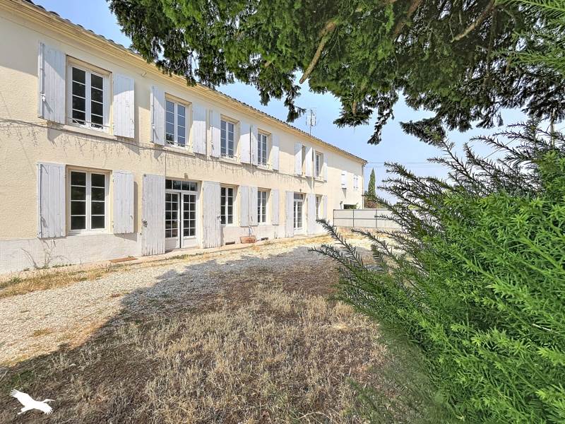 Maison 4 pièces 144 m² · à Châteaubernard · 144 m² · 192 240 €