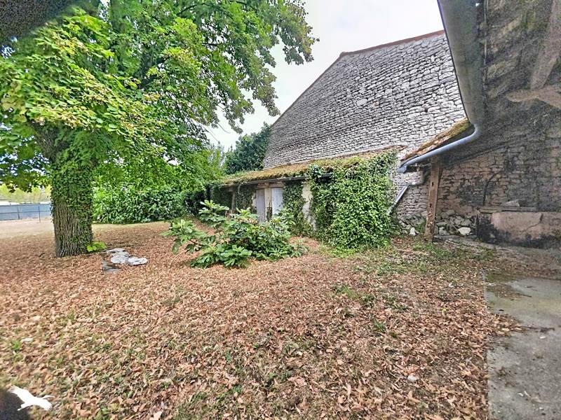 Vente Grange GIMEUX - -260 m² - (16130)