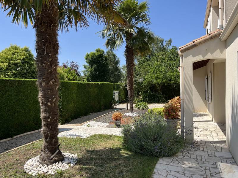 Vente Maison NIORT - 6 pièces -128 m² - (79000)