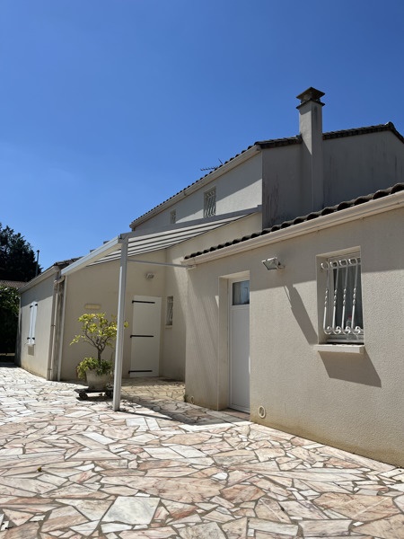 Vente Maison NIORT - 6 pièces -128 m² - (79000)