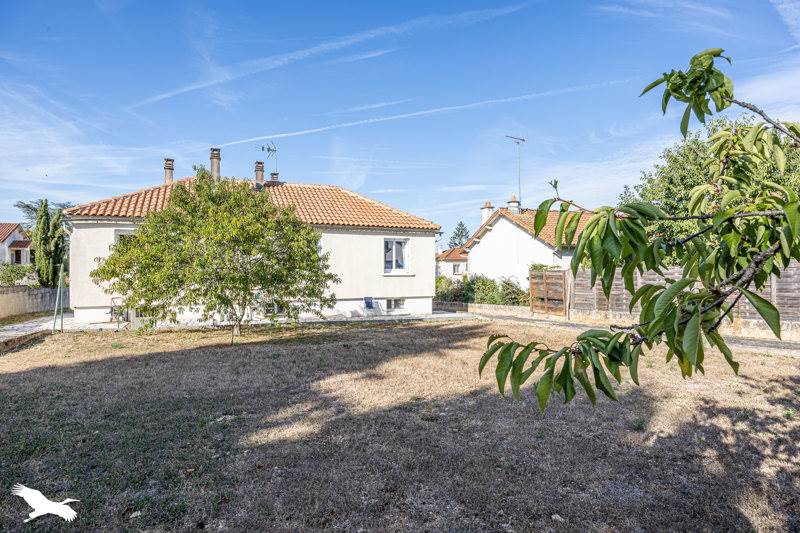 Vente Maison AIFFRES - 4 pièces -75 m² - (79230)