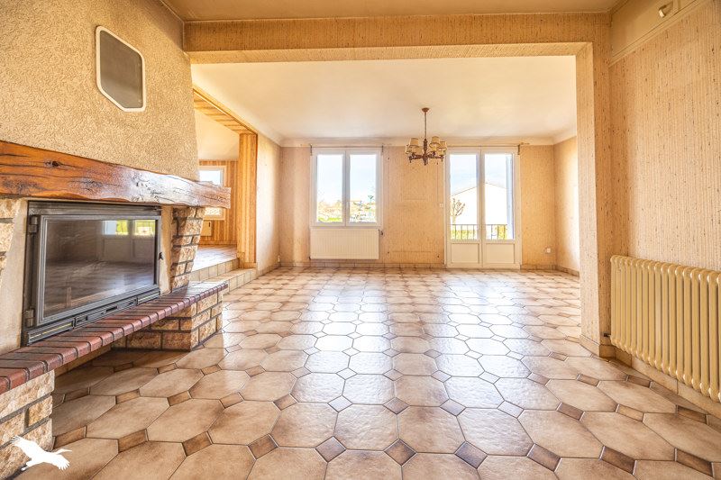Vente Maison AIFFRES - 6 pièces -146 m² - (79230)
