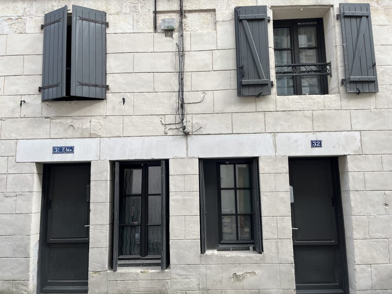 Vente Immeuble NIORT - -  76 m² - (79000)