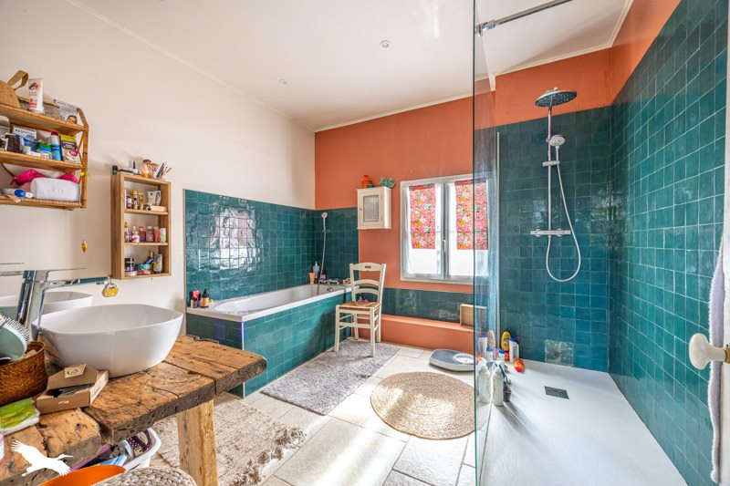 Vente Maison NIORT - 8 pièces -190 m² - (79000)