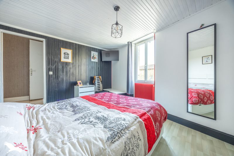 Vente Maison NIORT - 5 pièces -119 m² - (79000)