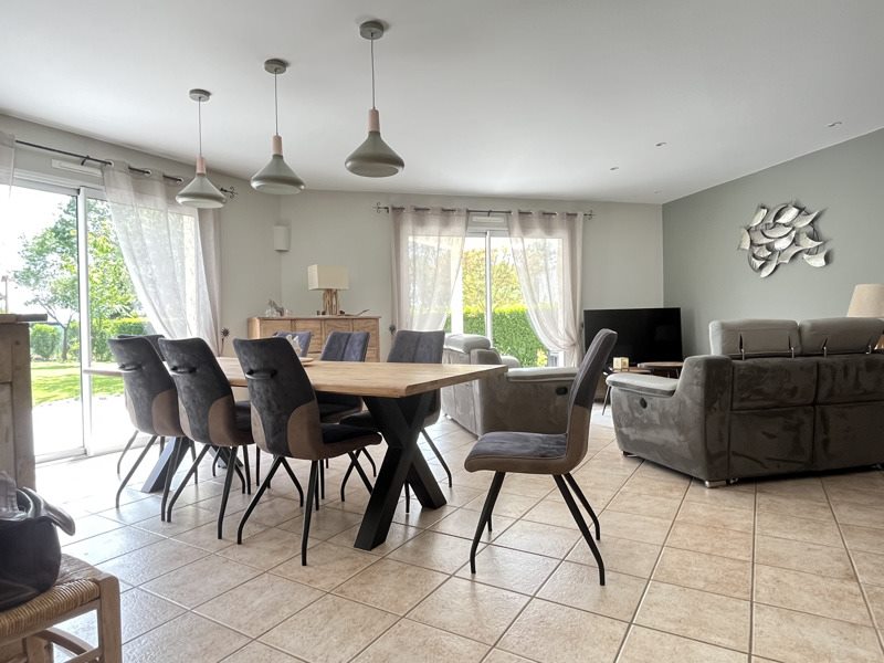 Vente Maison AIFFRES - 5 pièces -114 m² - (79230)
