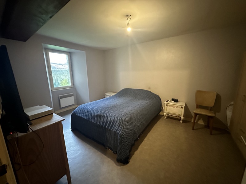 Vente Immeuble COULONGES SUR L AUTIZE - -  176 m² - (79160)