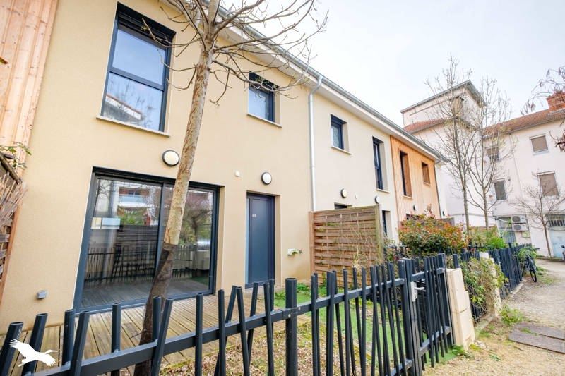 Vente Maison VENISSIEUX - 4 pièces -81 m² - (69200)