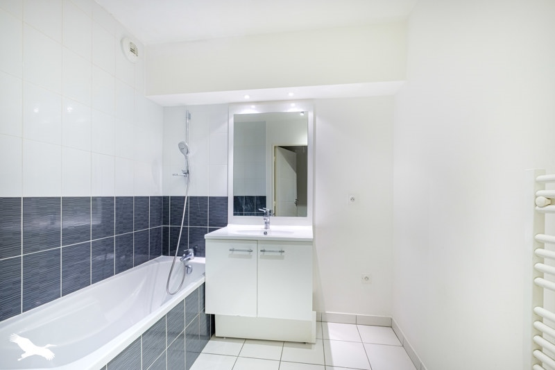 Vente Appartement LYON 08 - 4 pièces -78 m² - (69008)