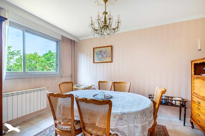 Vente Appartement VENISSIEUX - 6 pièces -113 m² - (69200)