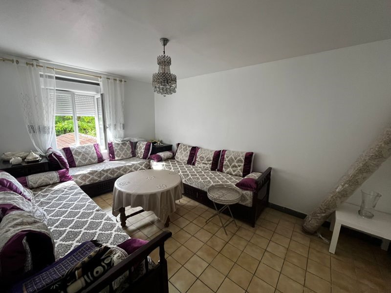 Vente Immeuble Lyon - - - (69008)