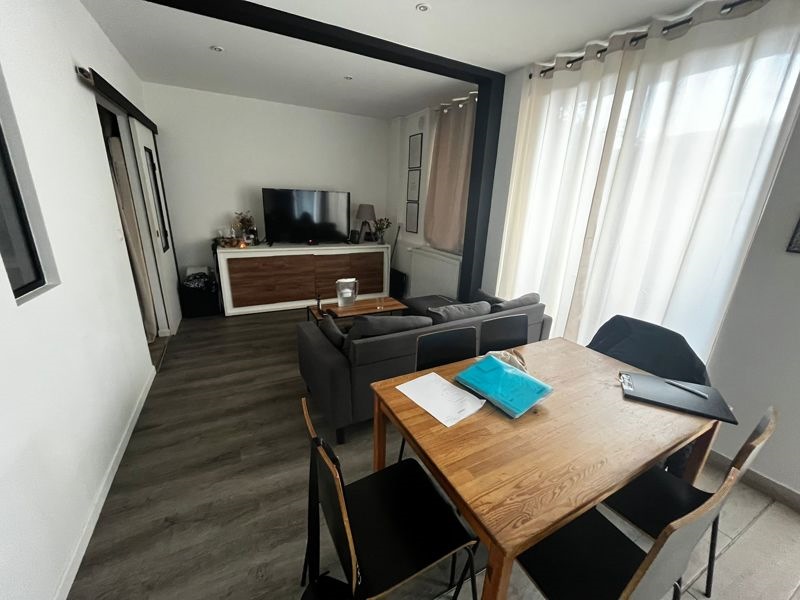 Vente Immeuble Lyon - - - (69008)