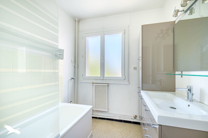 Vente Appartement STE FOY LES LYON - 3 pièces -70 m² - (69110)