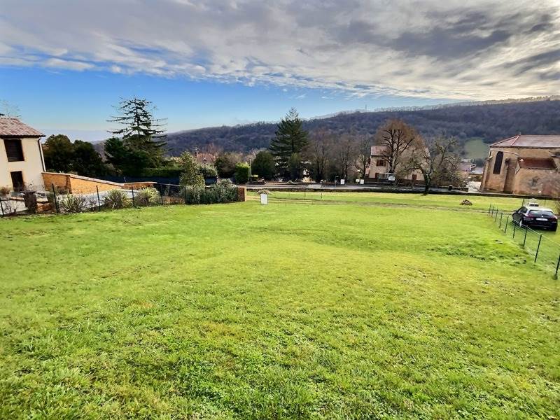 Vente Terrain POLEYMIEUX AU MONT D OR - -760 m² - (69250)