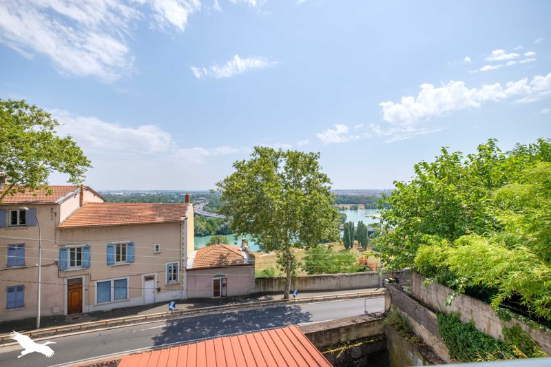 Vente Appartement CALUIRE ET CUIRE - 4 pièces -82 m² - (69300)