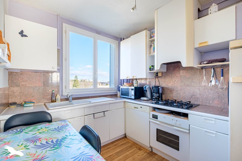 Vente Appartement CALUIRE ET CUIRE - 4 pièces -71 m² - (69300)