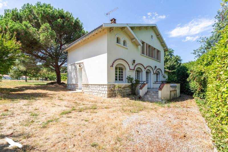 Vente Maison LAYRAC - 5 pièces -161 m² - (47390)
