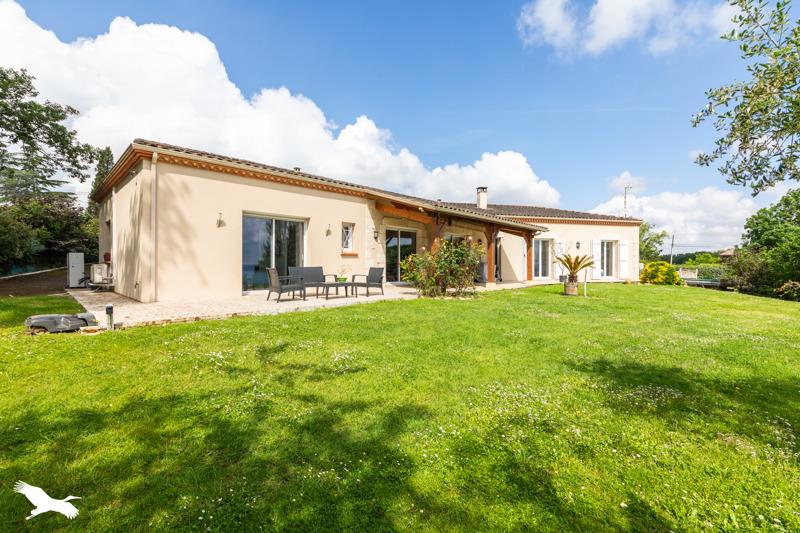 Vente Maison STE COLOMBE EN BRUILHOIS - 5 pièces -165 m² - (47310)