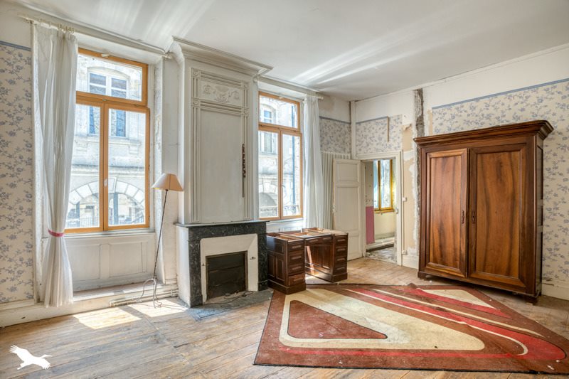 Maison 8 pièces 147 m² · à Astaffort · 147 m² · 159 000 €