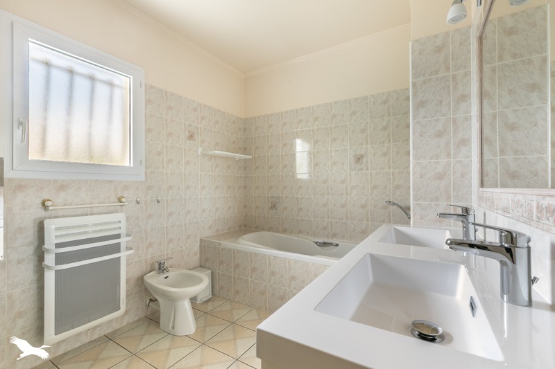 Vente Maison ANDERNOS LES BAINS - 5 pièces -155 m² - (33510)