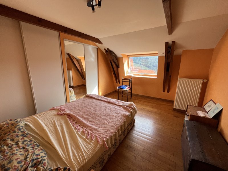 Vente Maison FRAYSSINHES - 7 pièces -156 m² - (46400)