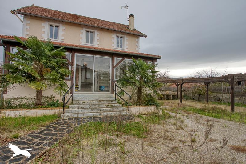 Vente Maison BIARS SUR CERE - 7 pièces -130 m² - (46130)