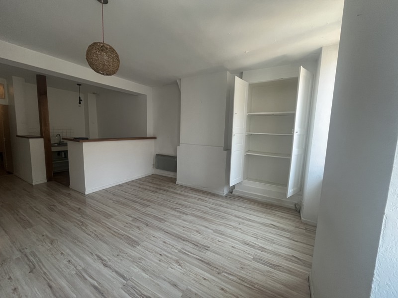 Vente Immeuble ST CERE - -  190 m² - (46400)
