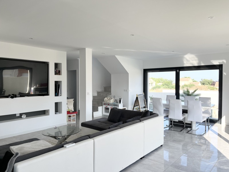 Vente Maison VALROS - 5 pièces -135 m² - (34290)