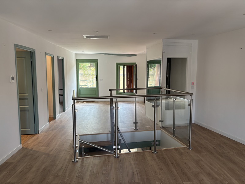 Vente Maison MONTAGNAC - 5 pièces -164,6 m² - (34530)