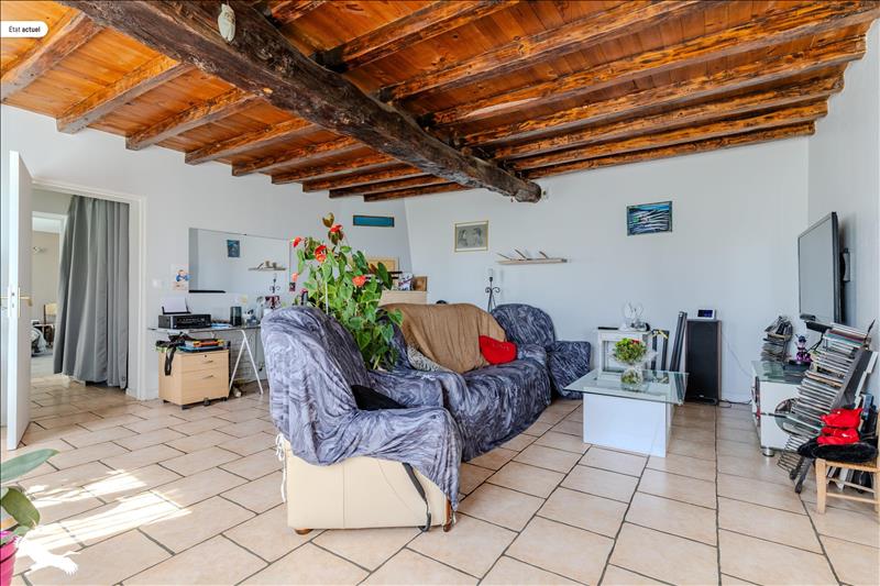 Vente Maison ST HIPPOLYTE - 6 pièces -170 m² - (33330)
