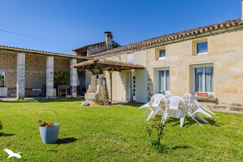 Vente Maison ST HIPPOLYTE 33330 6 pièces - 170 m²