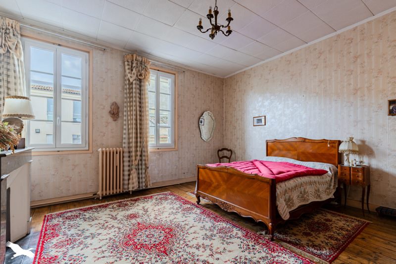 Vente Maison LIBOURNE - 5 pièces -110 m² - (33500)