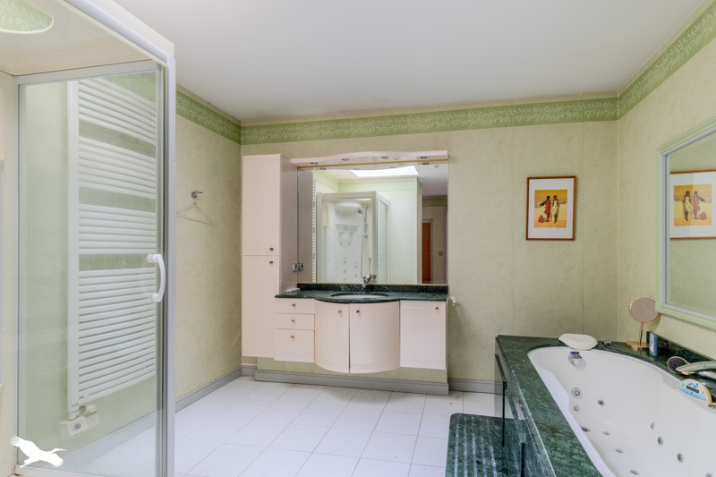 Vente Maison LIBOURNE - 6 pièces -167 m² - (33500)