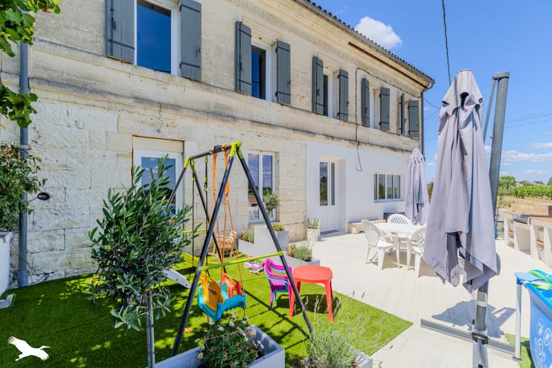 Vente Maison SAILLANS - 8 pièces -184 m² - (33141)
