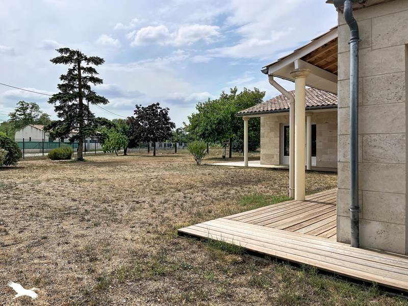 Vente Maison MONTAGNE - 5 pièces -157 m² - (33570)